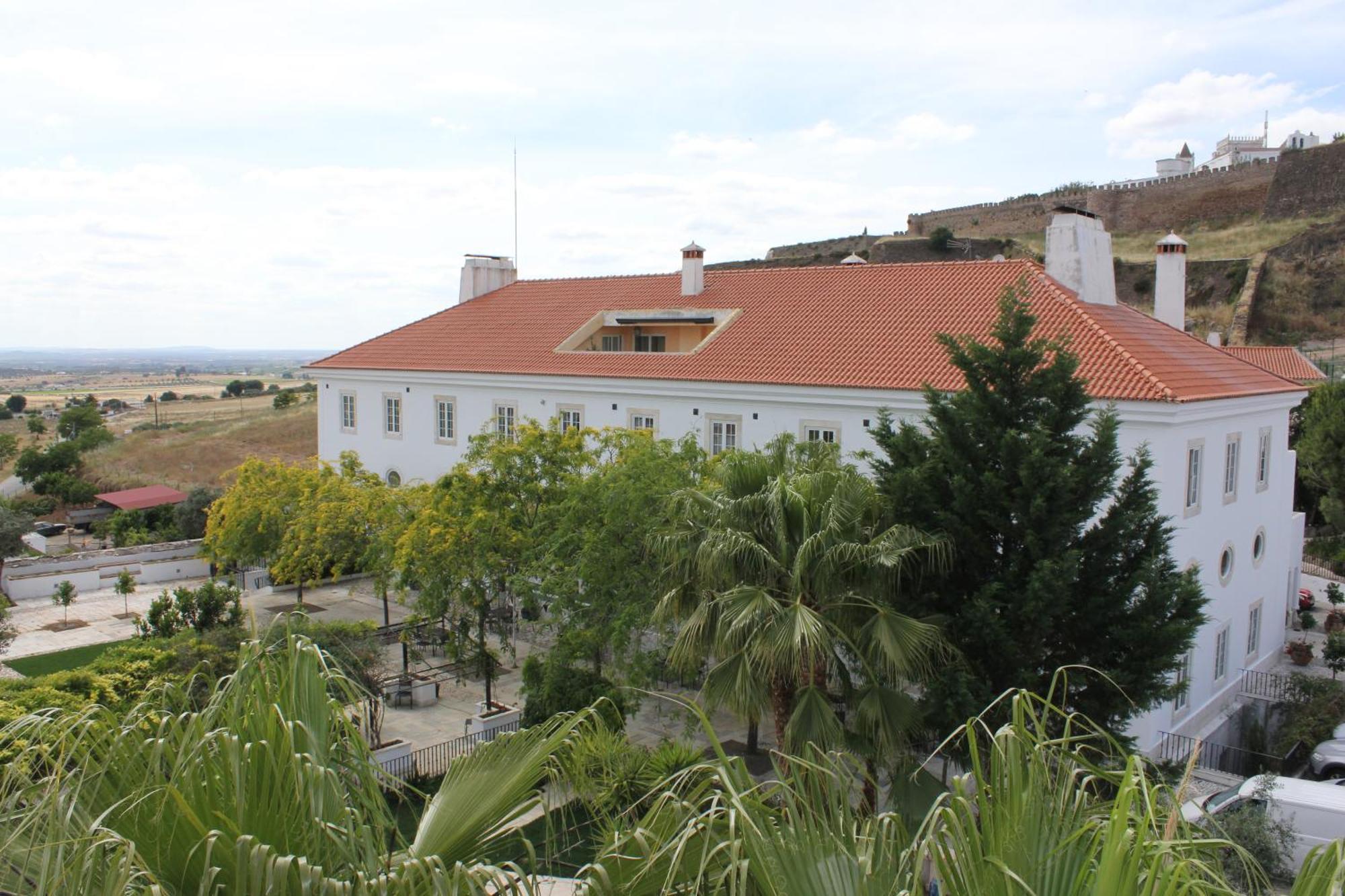 Pateo Dos Solares Charm Hotel Estremoz Exteriér fotografie